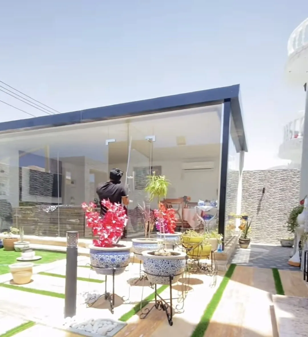 صورة إضافية